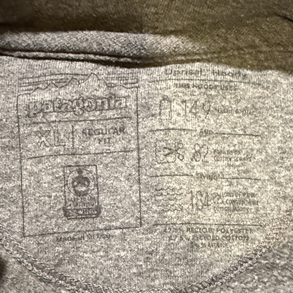 Patagonia Men's Heather Gray Hoodie - Picture 2 of 7